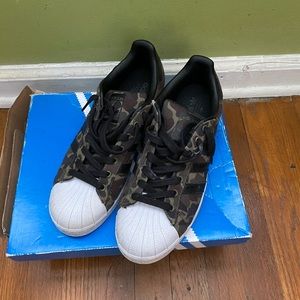 Men’s camouflage and snakeskin adidas size 9 1/2